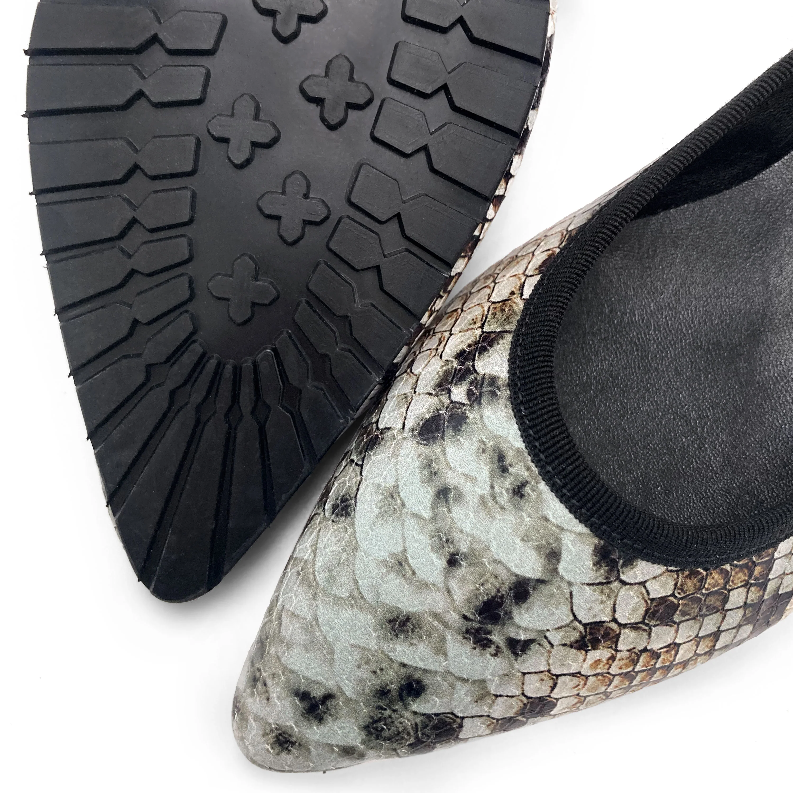 Ballerine a punta animalier pitonate in pelle - Image 5