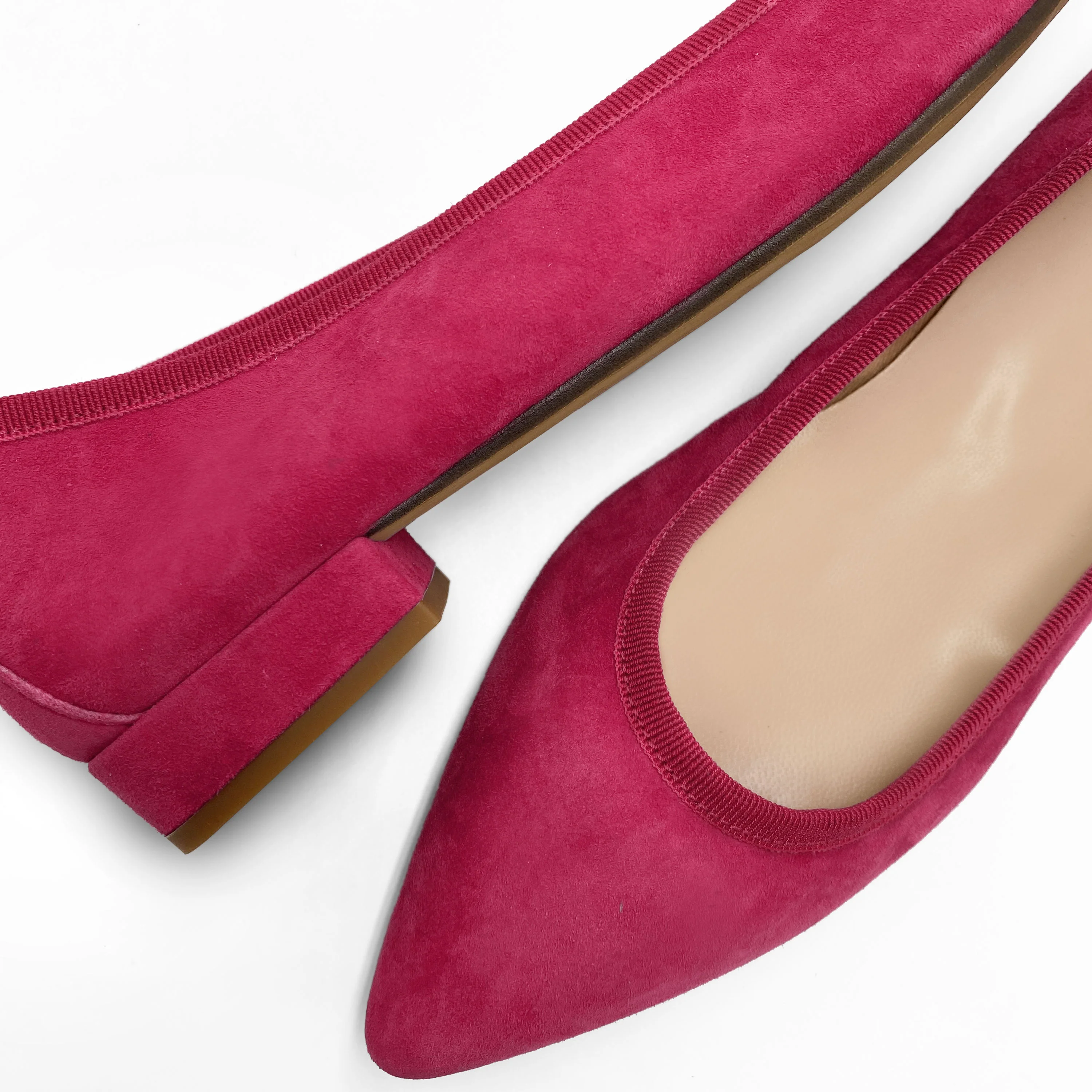 Ballerine a punta prugna in camoscio - Image 3