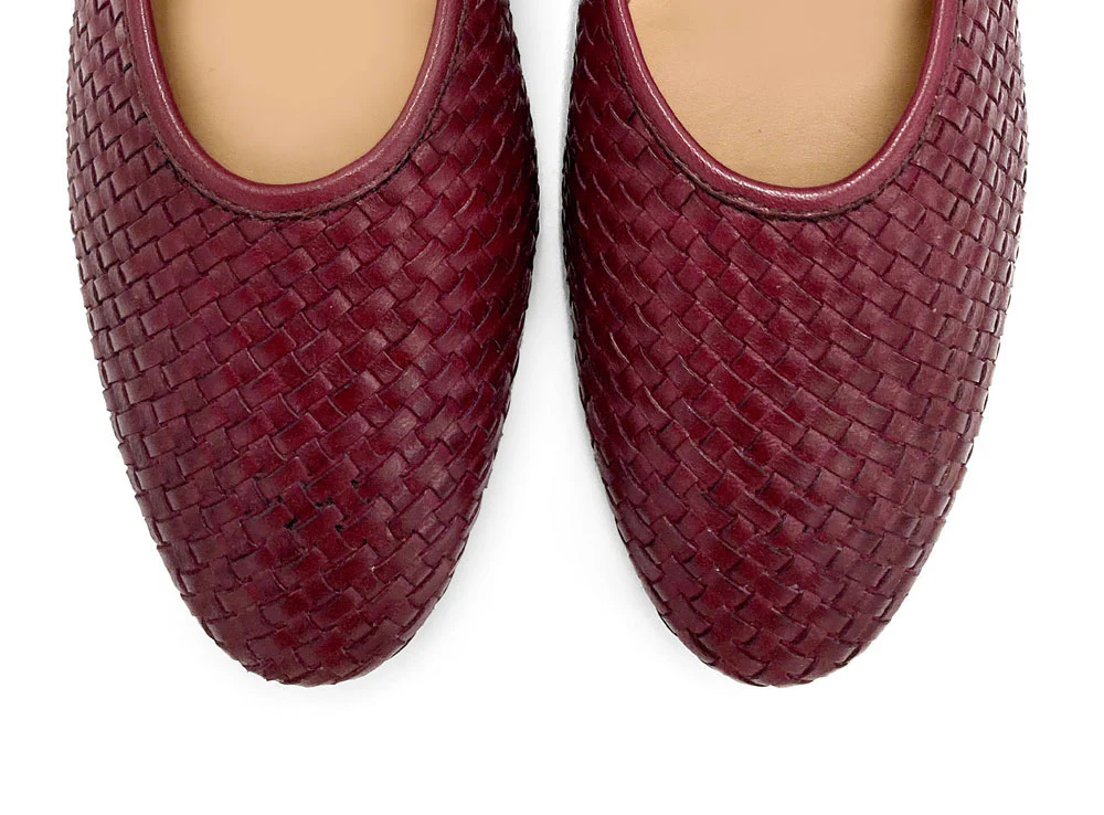 Ballerine Mary Jane bordeaux accollate in pelle intrecciata a mano e cinturino - Image 6