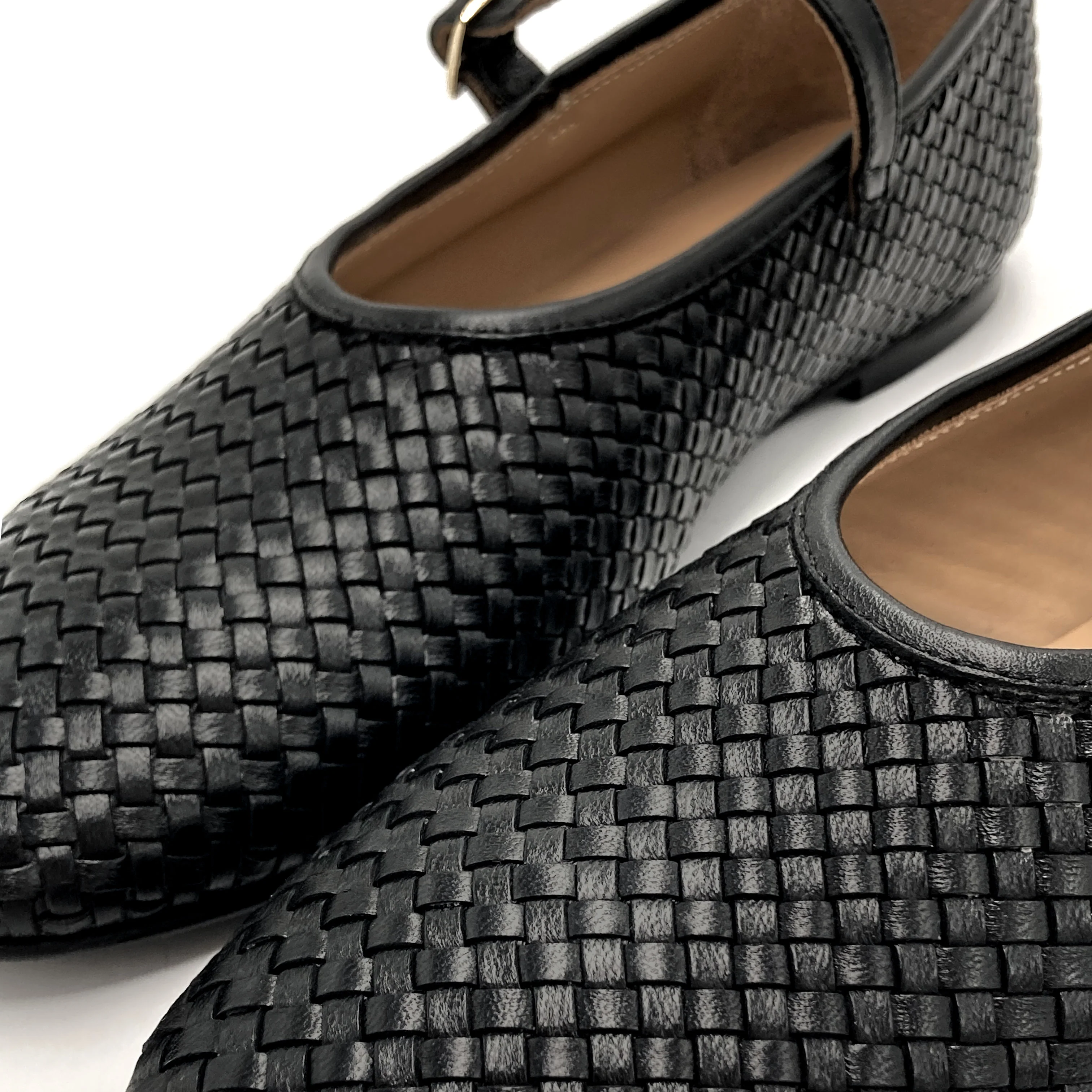 Ballerine Mary Jane nere accollate in pelle intrecciata a mano e cinturino - Image 3
