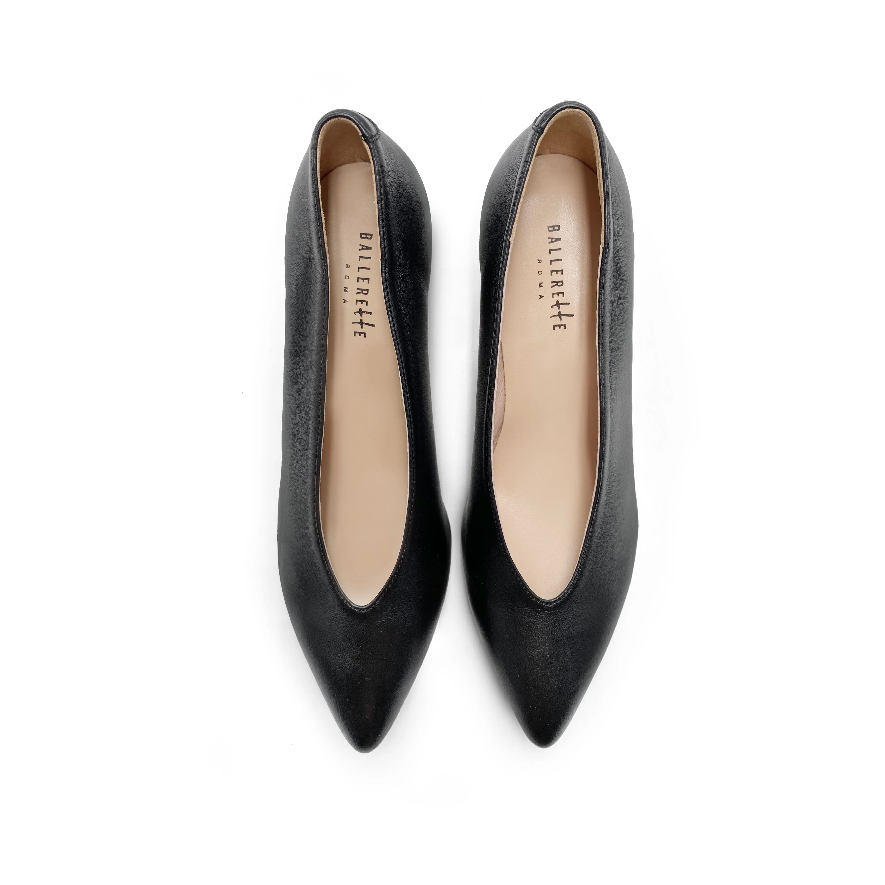 Décolleté nere in pelle con scollo a V - Image 3