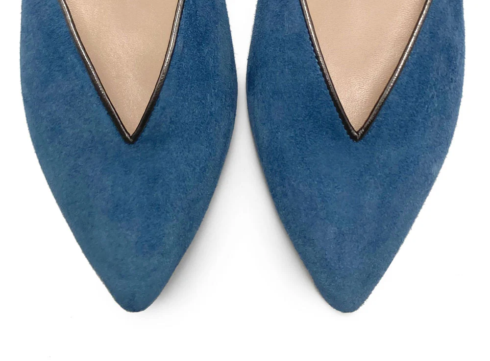 Scarpe mule estive in camoscio ceruleo con laccio ferro alla caviglia - Image 6