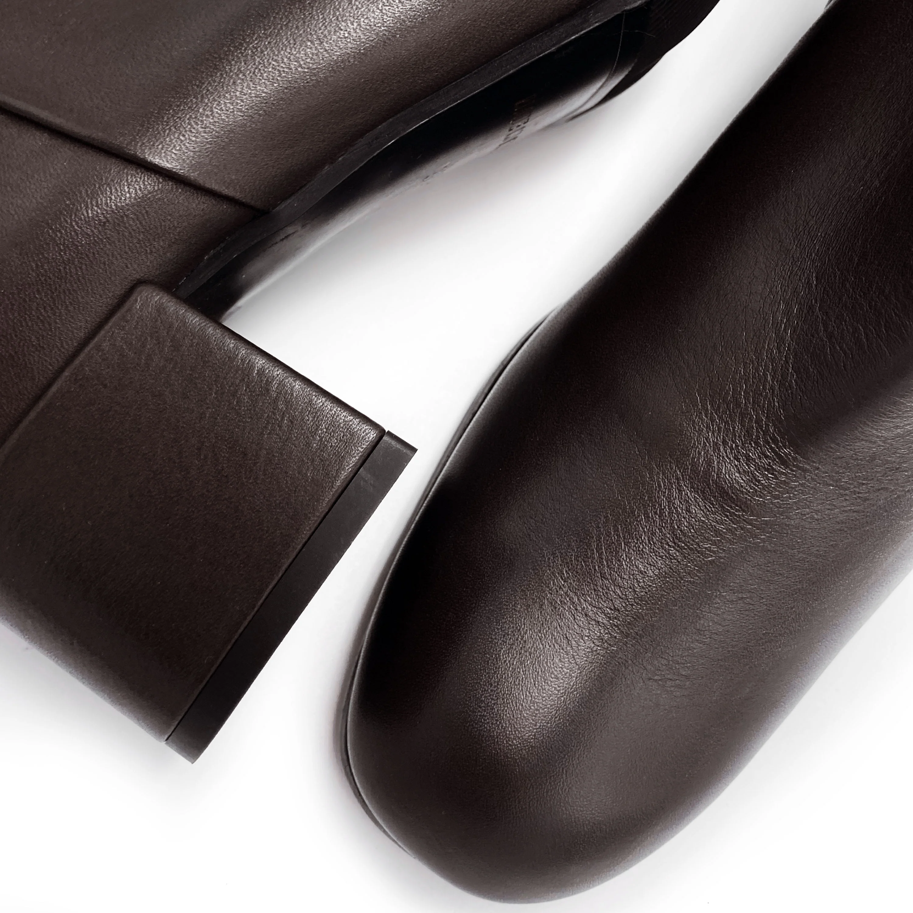 Stivaletti marroni comodi alla caviglia con tacco - Image 4