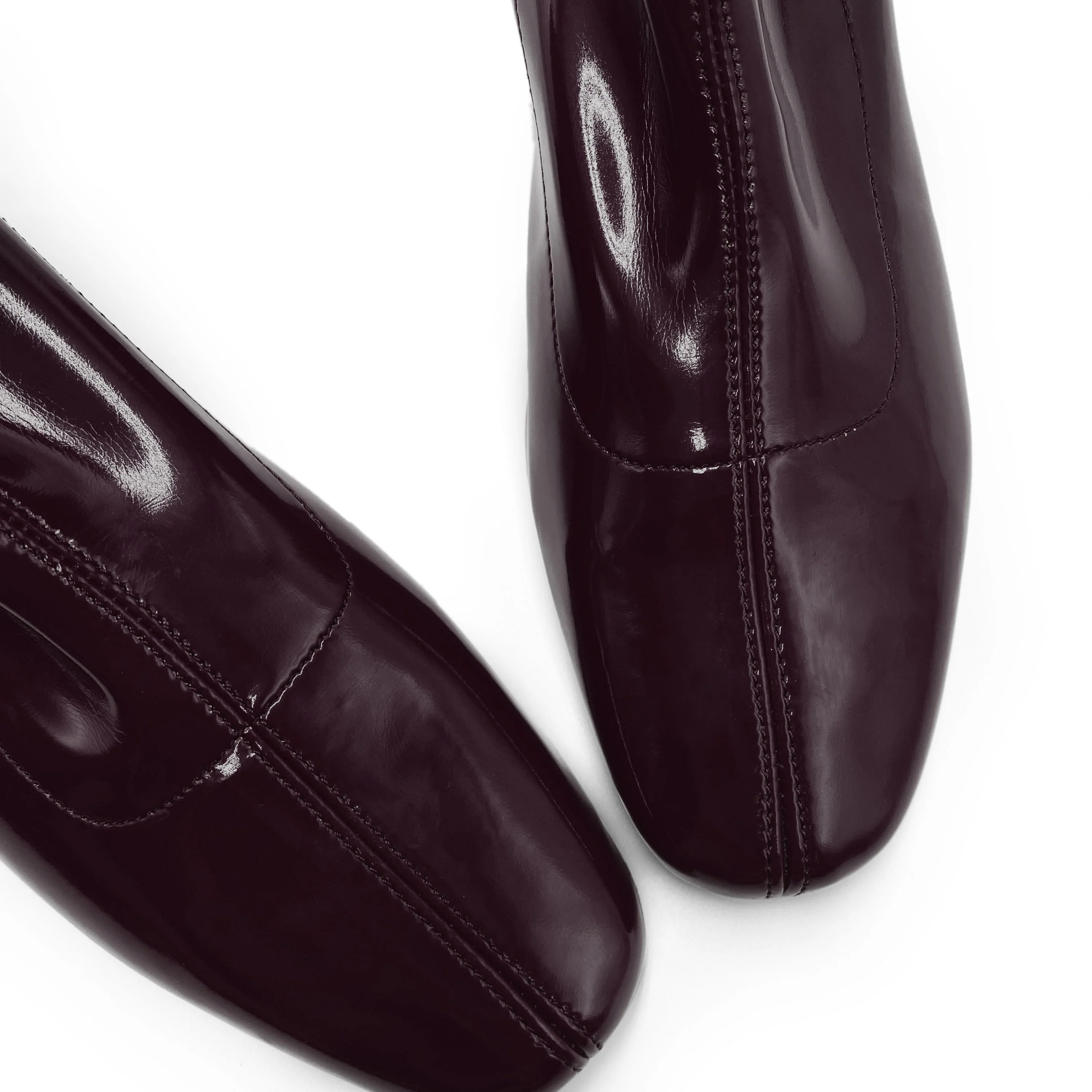 Stivaletti melanzana in vernice a calza elasticizzata - Image 3
