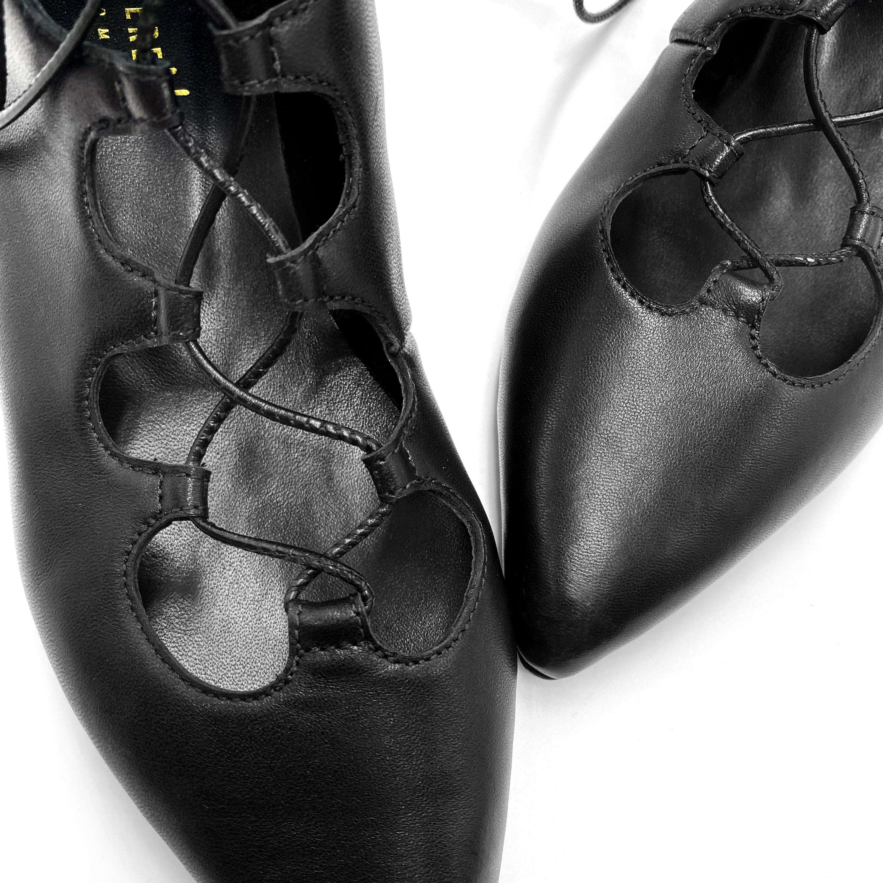 Stivaletti neri alla caviglia a punta con lacci - Image 5