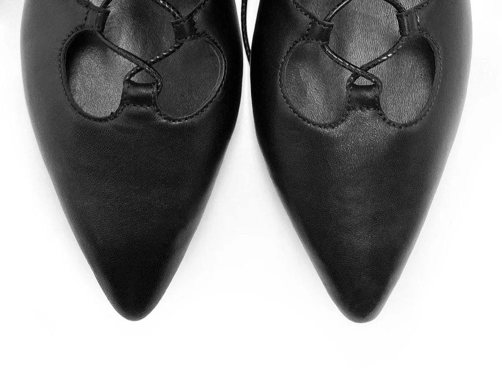 Stivaletti neri alla caviglia a punta con lacci - Image 6